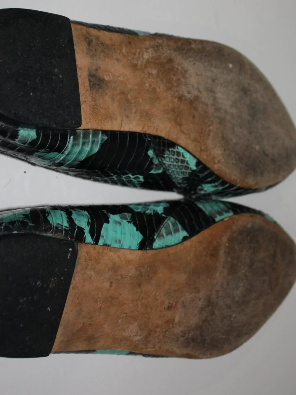 Loeffler Randall - Black & Teal Snakeskin Pointed Toe Flats - Sz 8 - Picture 8 of 12